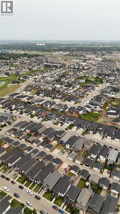 418 Ells WAY | Saskatoon Saskatchewan | Slide Image Five