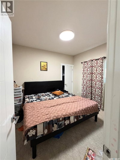 418 Ells WAY | Saskatoon Saskatchewan | Slide Image Eight