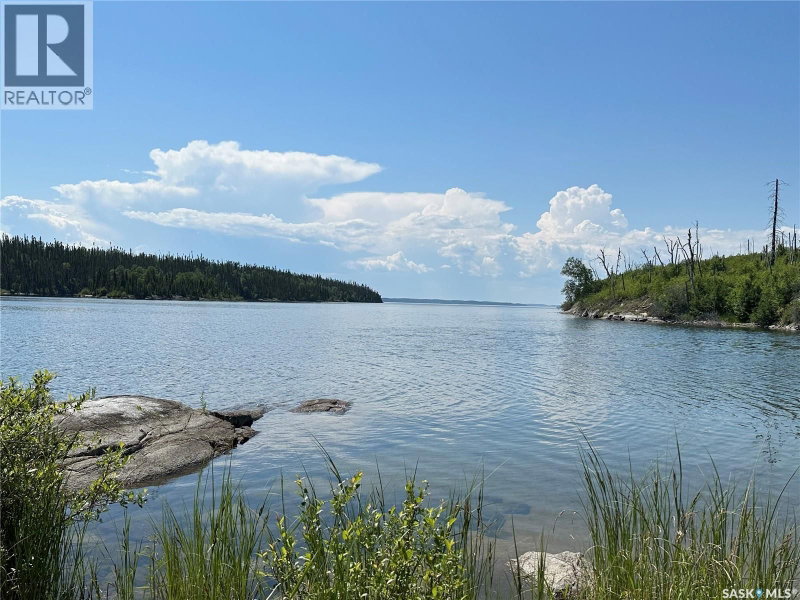  Moysey Island Lac La Ronge Provincial Park Saskatchewan, S0J 1L0 - 1 Bedroom Waterfront Home For sale