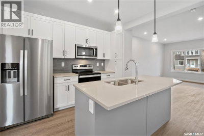 2960 Green Turtle ROAD | Regina Saskatchewan | Slide Image Seven