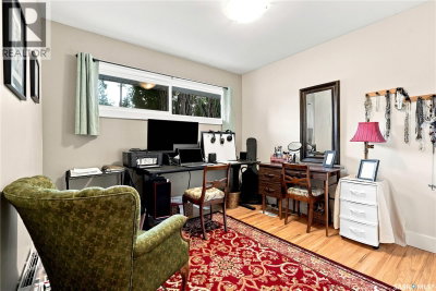 1706 Ewart Avenue | Saskatoon Saskatchewan | Slide Image Twenty-five
