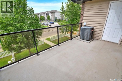 306 110 Shillington CRESCENT | Saskatoon Saskatchewan | Slide Image Ten