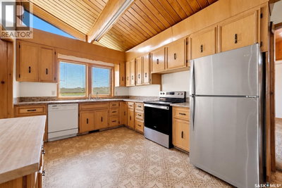 45 Miller CRESCENT | Lumsden Saskatchewan | Slide Image Fourteen