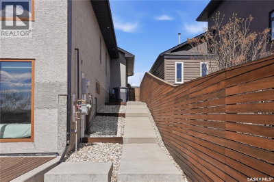 254 Whalley CRESCENT | Saskatoon Saskatchewan | Slide Image Seventy