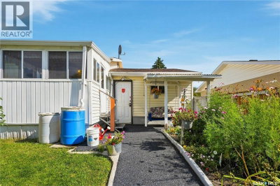 54 Klaehn CRESCENT | Saskatoon Saskatchewan | Slide Image Thirty-eight