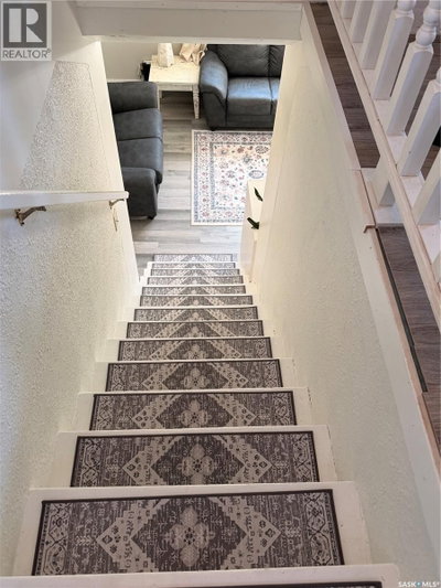 404 Esau STREET | Meadow Lake Saskatchewan | Slide Image Thirteen