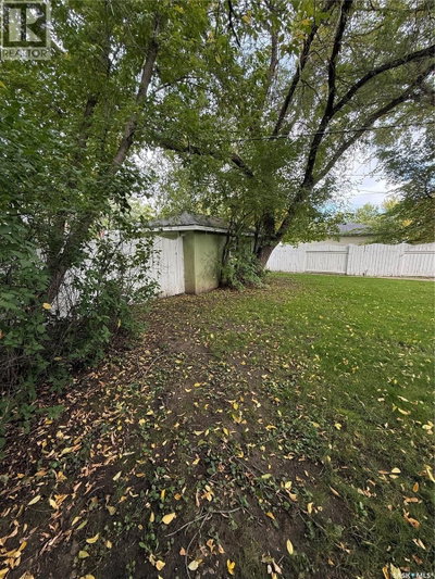 1204 EWART AVENUE | Saskatoon Saskatchewan | Slide Image Thirty-seven