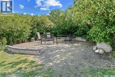 44 Mihr WAY | Last Mountain Lake Saskatchewan | Slide Image Ten