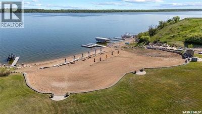 44 Mihr WAY | Last Mountain Lake Saskatchewan | Slide Image Forty-seven