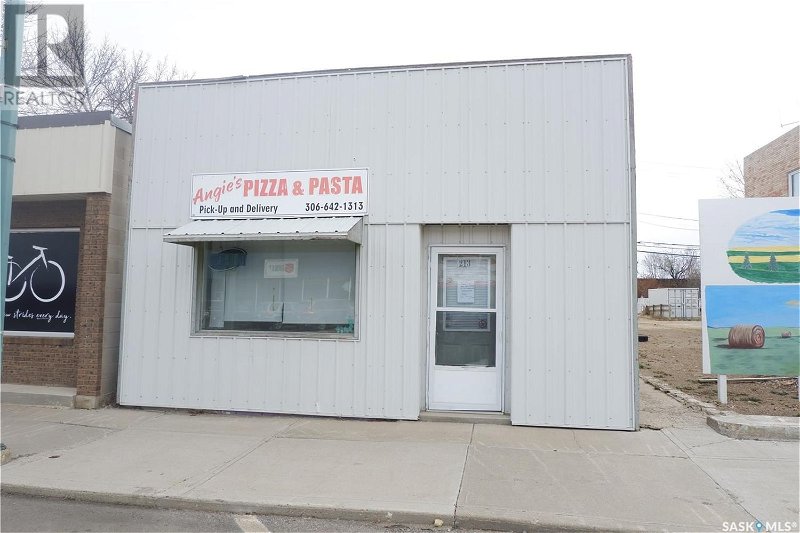 Image #1 of Restaurant for Sale at 213 Centre Street, Assiniboia, Saskatchewan