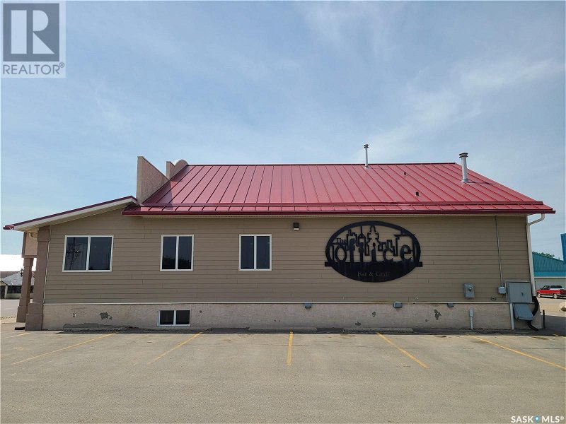 Image #1 of Restaurant for Sale at 101 Railway Avenue W, Carlyle, Saskatchewan