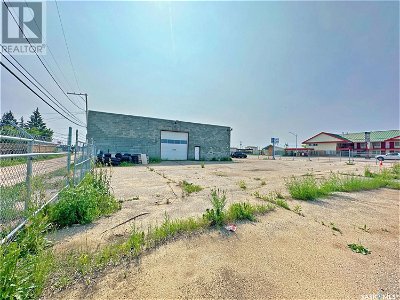 Image #1 of Commercial for Sale at 300 1st Avenue E, Nipawin, Saskatchewan