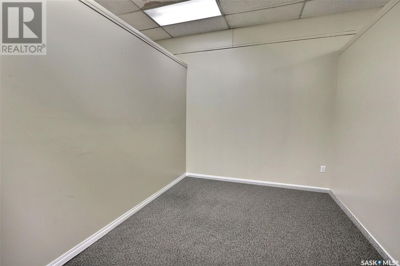 Commercial for Rent in Ontario