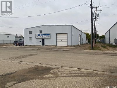 Image #1 of Commercial for Sale at 910 Fairford Street W, Moose Jaw, Saskatchewan
