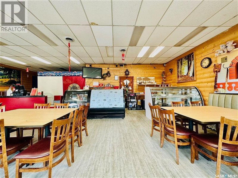 Image #1 of Restaurant for Sale at 1 1640 Albert Street, Regina, Saskatchewan