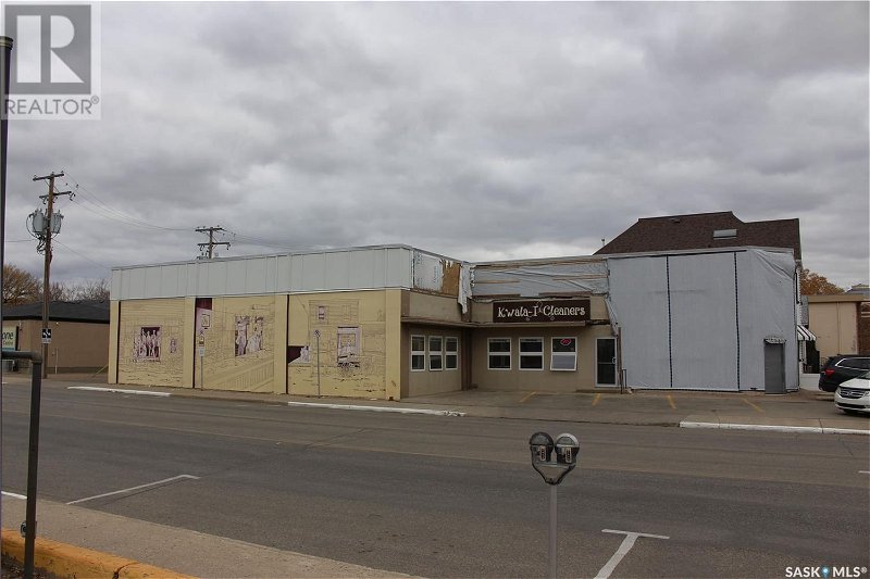 Image #1 of Business for Sale at 80 Stadacona Street W, Moose Jaw, Saskatchewan