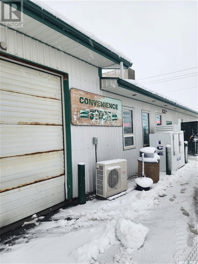 Image #1 of Business for Sale at 512 Railway Avenue, Oxbow, Saskatchewan