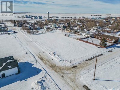 Image #1 of Commercial for Sale at 305 D'arcy Street, Rouleau, Saskatchewan