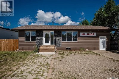 Image #1 of Commercial for Sale at 208 Central Street W, Warman, Saskatchewan