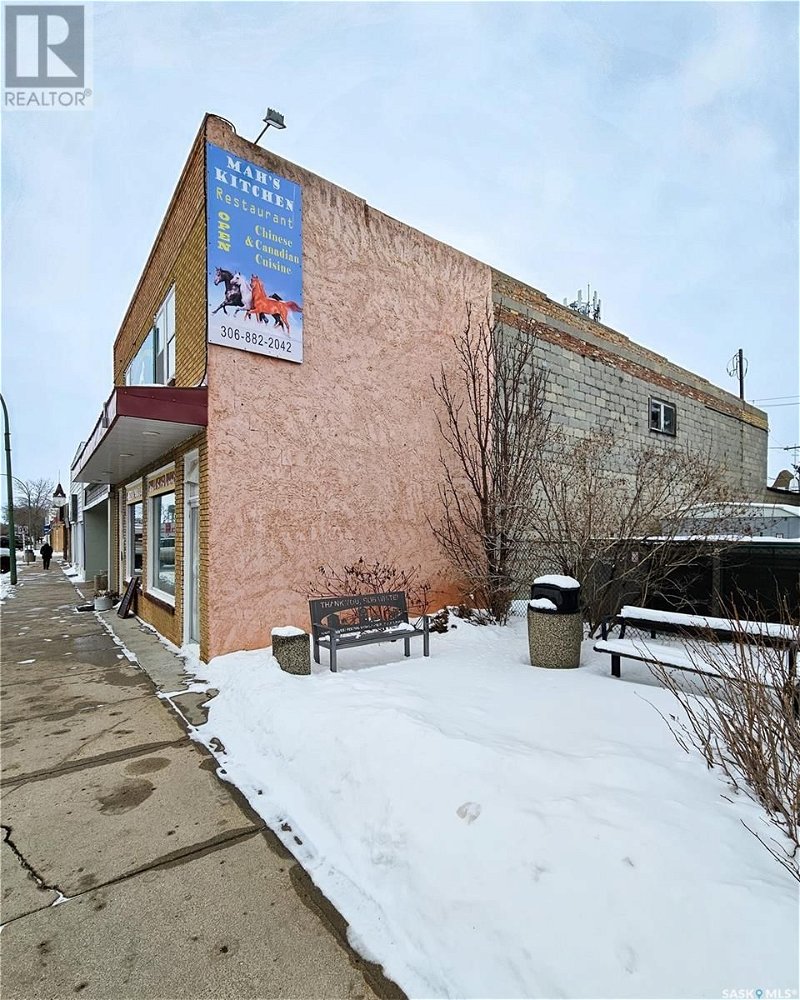 Image #1 of Restaurant for Sale at 210 Main Street, Rosetown, Saskatchewan