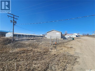 Image #1 of Commercial for Sale at 1221 Ominica Street E, Moose Jaw, Saskatchewan