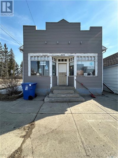 Image #1 of Commercial for Sale at 550 Main Street N, Ituna, Saskatchewan