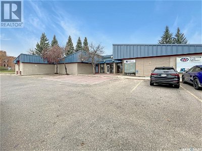 Image #1 of Commercial for Sale at 15 Dufferin Street W, Swift Current, Saskatchewan