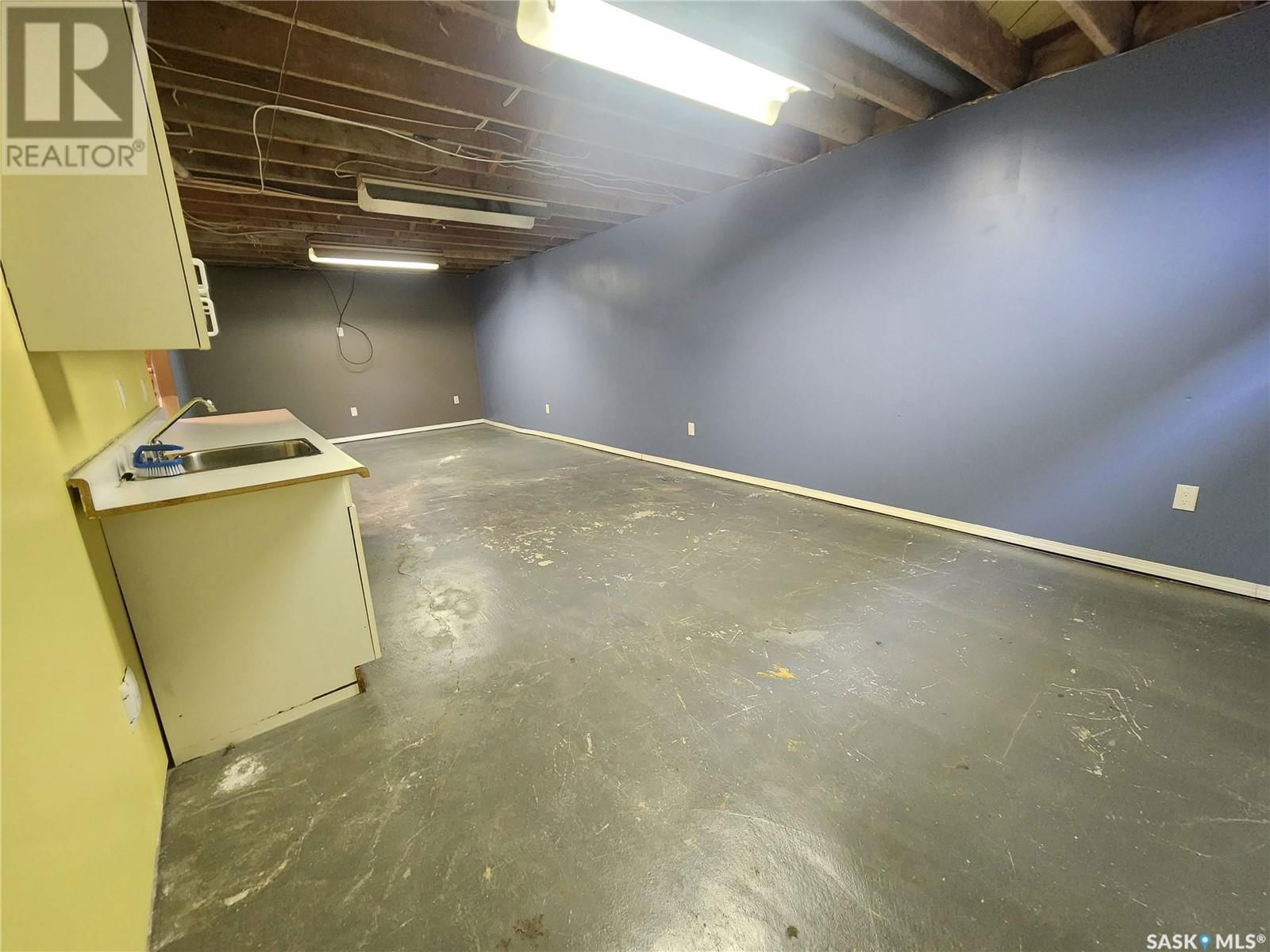 1118 Park Avenue Weyburn, Saskatchewan