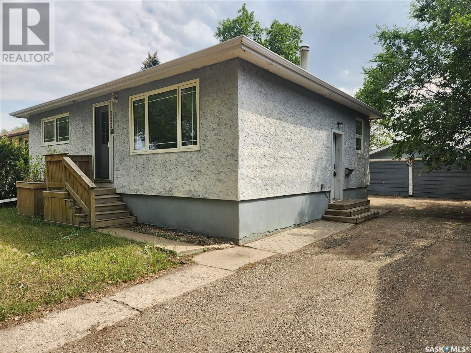 1118 Park Avenue Weyburn, Saskatchewan