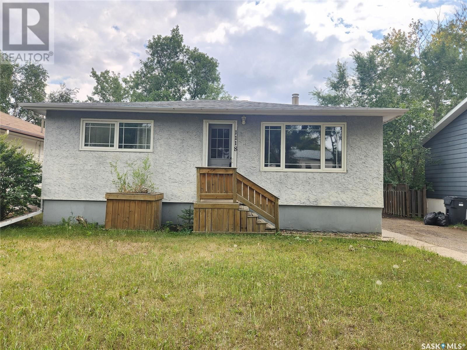 1118 Park Avenue Weyburn, Saskatchewan