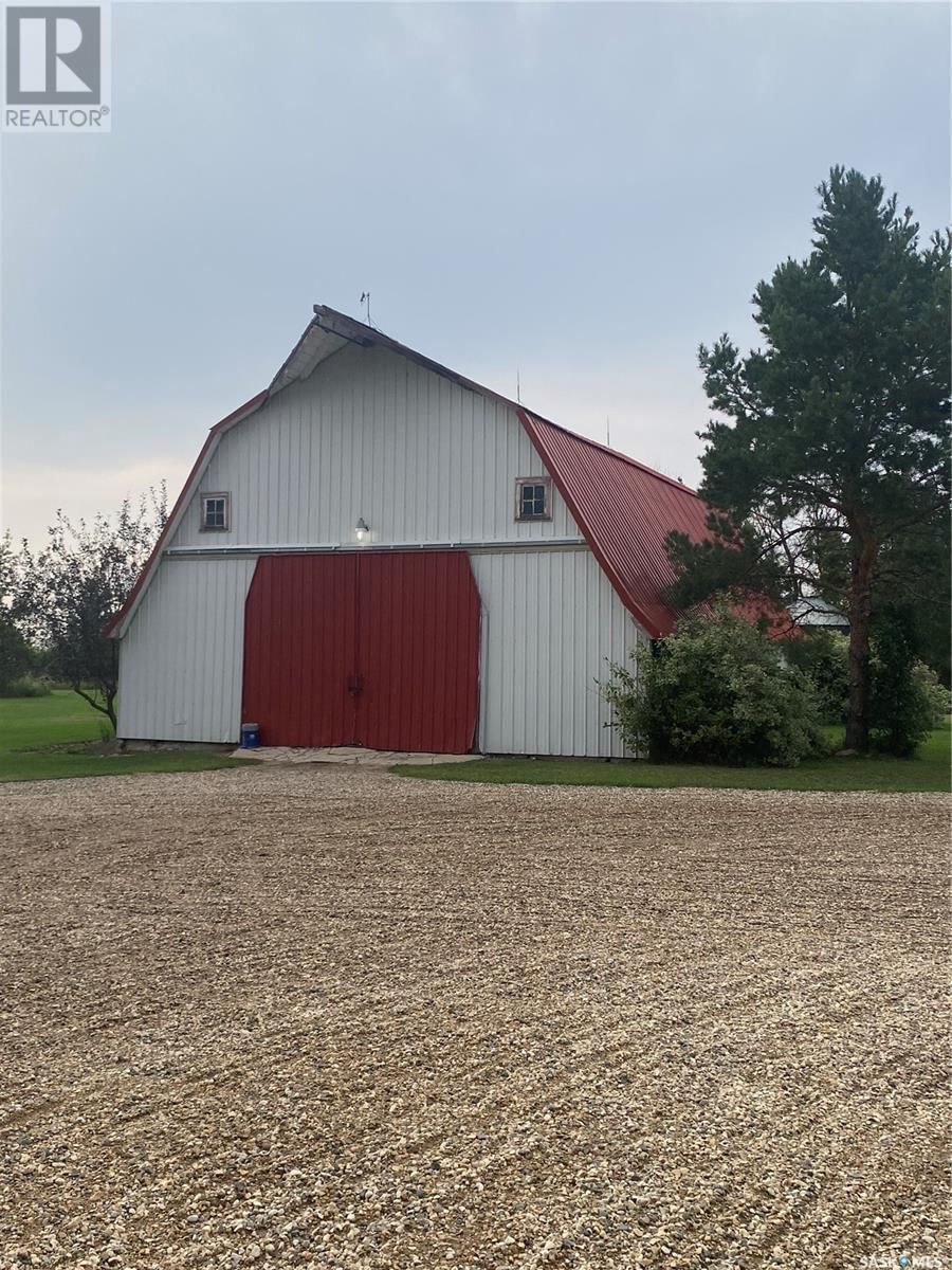 13.6 FILLMORE ACREAGE Image 4