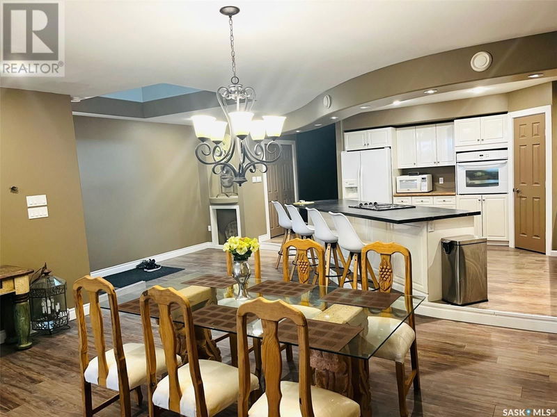 Image #1 of Business for Sale at 37 Broadway Street E, Yorkton, Saskatchewan