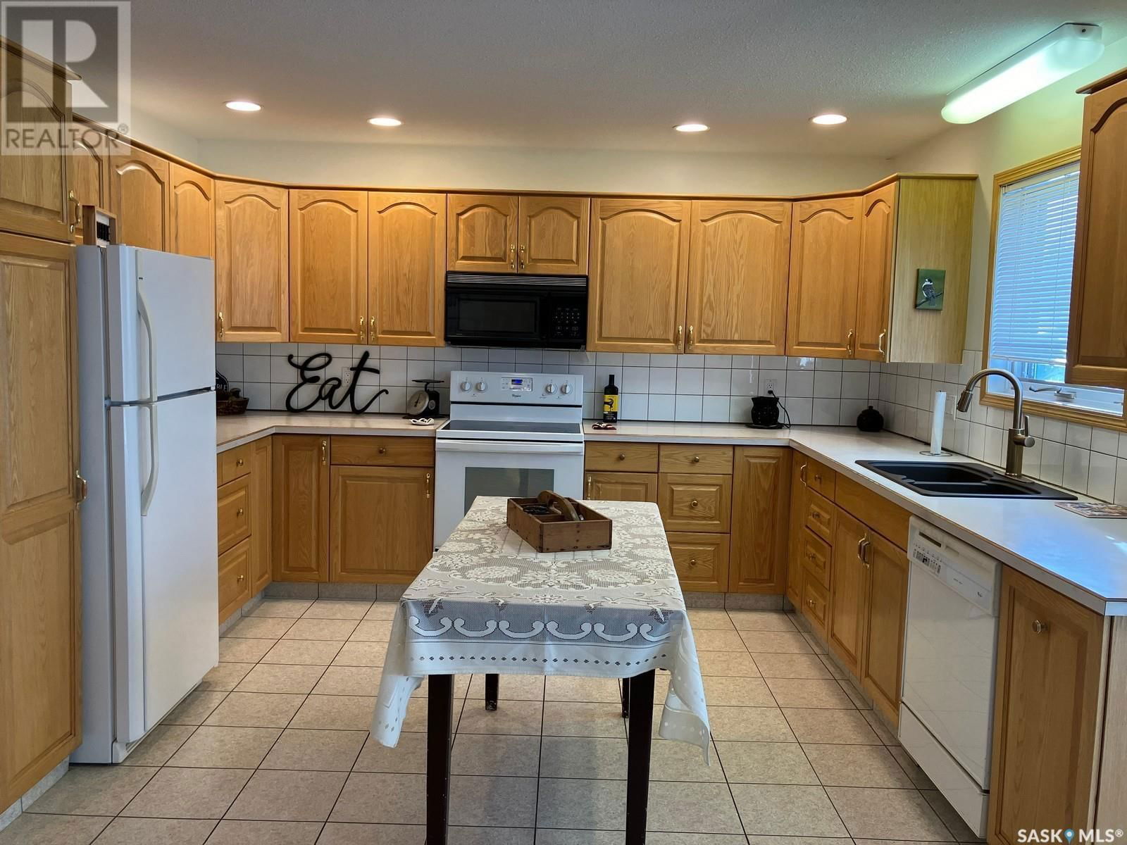 324 5TH STREET Image 13