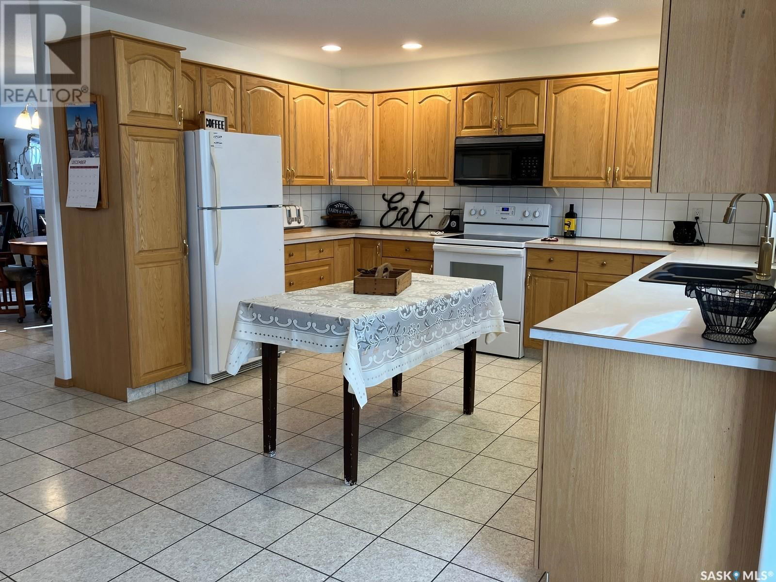 324 5TH STREET Image 15