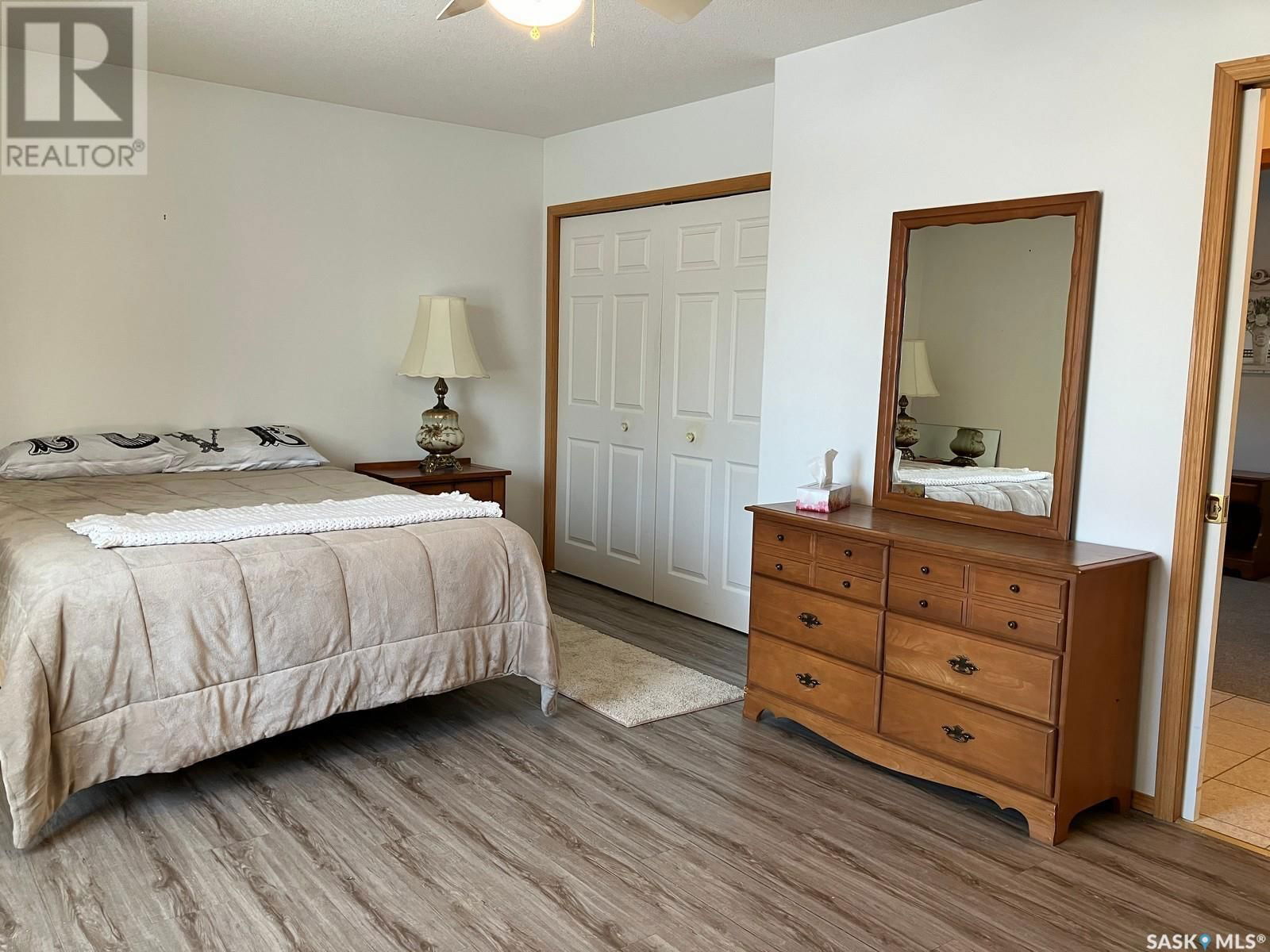 324 5TH STREET Image 23
