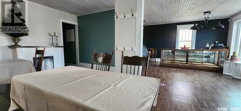 Image #1 of Restaurant for Sale at 207 Royal Street, Imperial, Saskatchewan