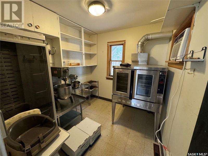 Image #1 of Restaurant for Sale at 207 Royal Street, Imperial, Saskatchewan