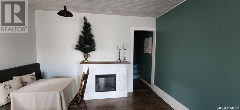 Image #1 of Restaurant for Sale at 207 Royal Street, Imperial, Saskatchewan