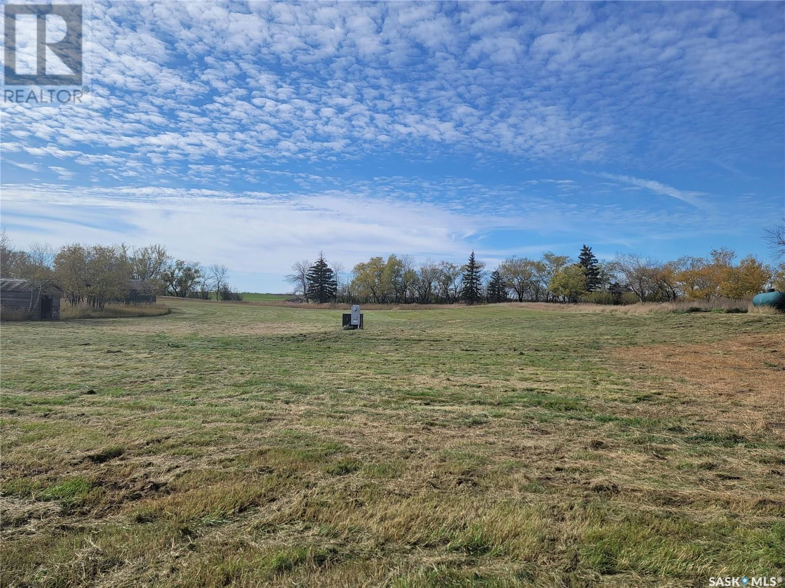 Highway 220 west of Bulyea Image 43