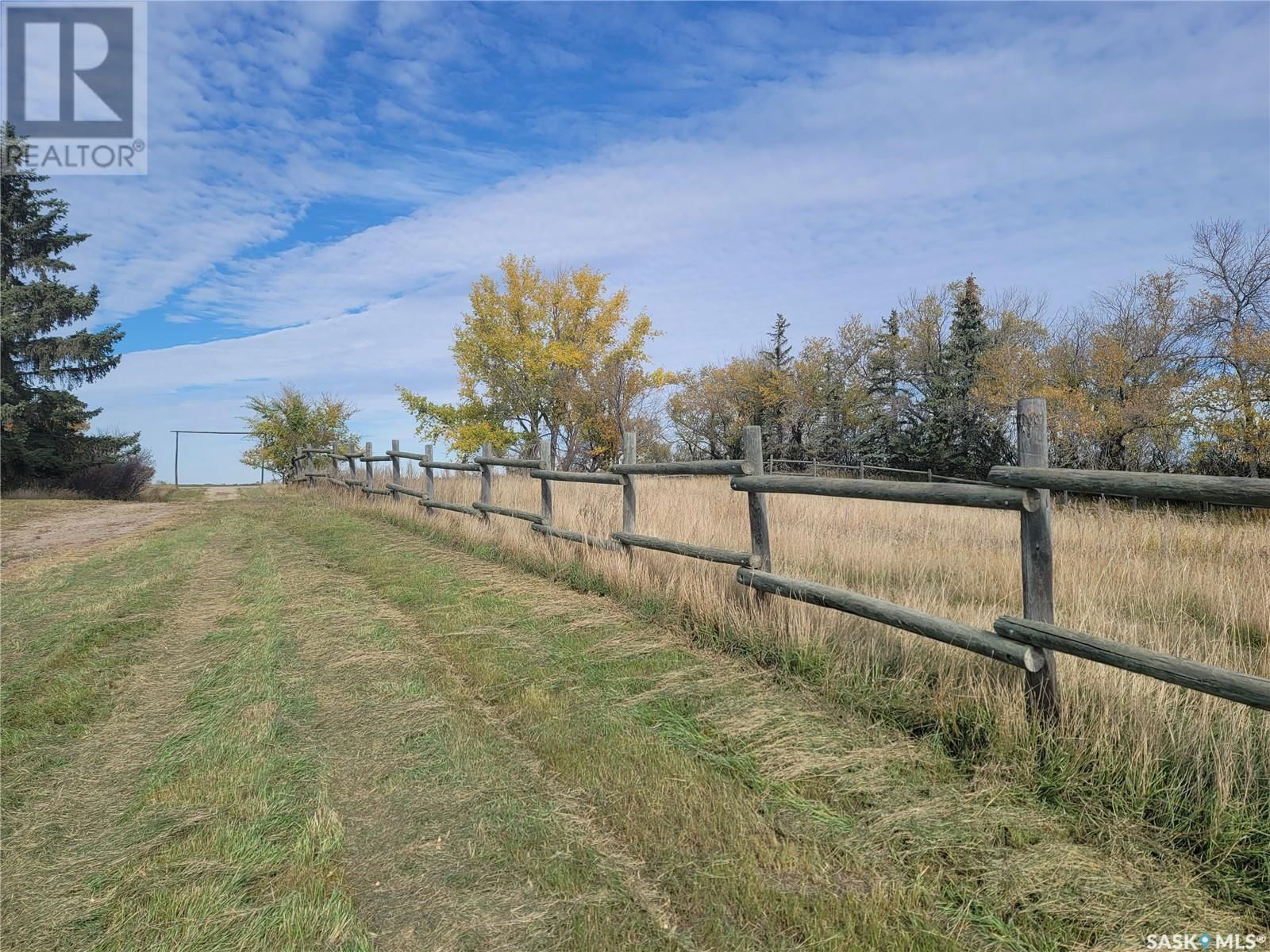 Highway 220 west of Bulyea Image 47