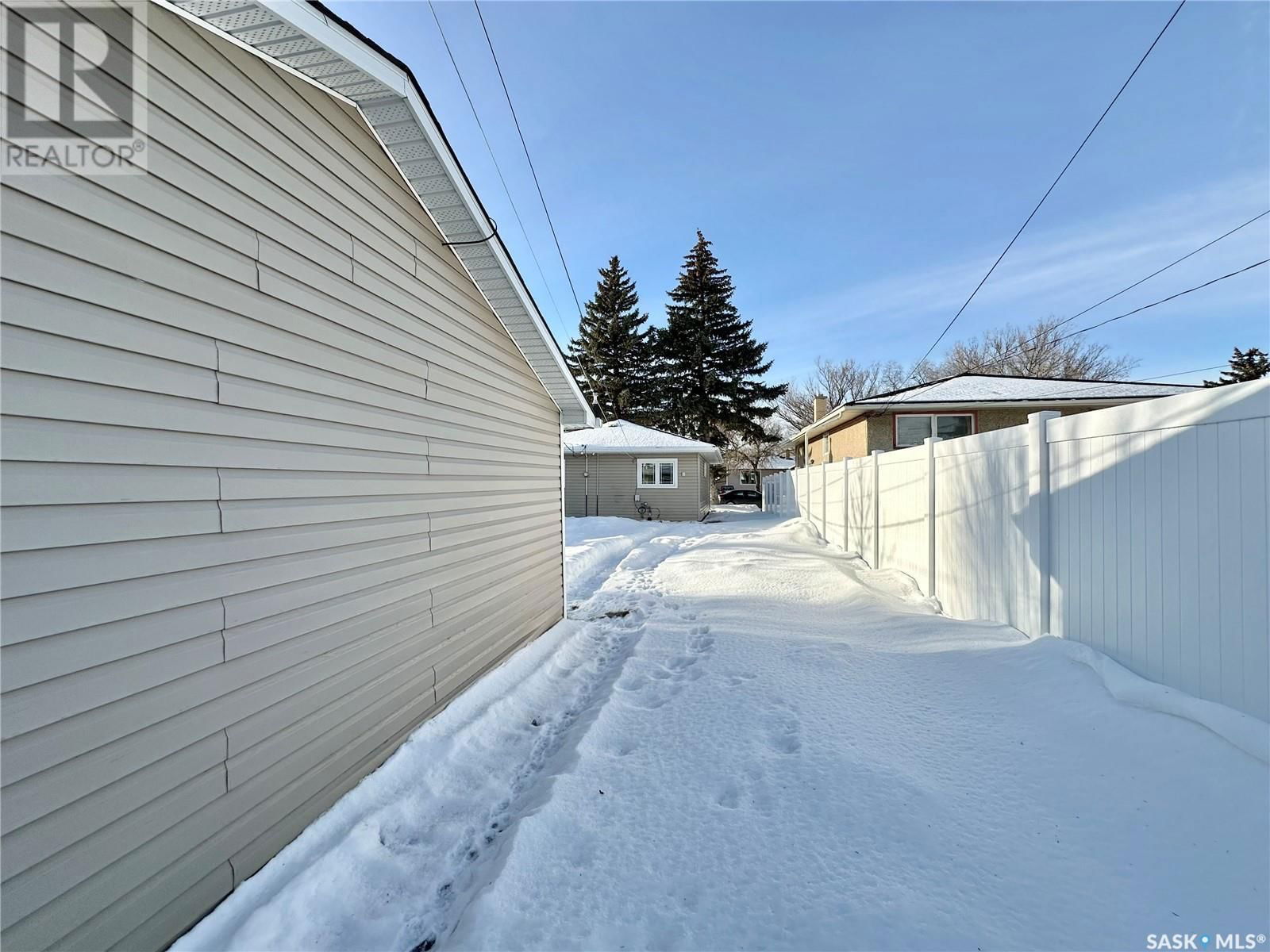 2125 Fleury STREET Image 31