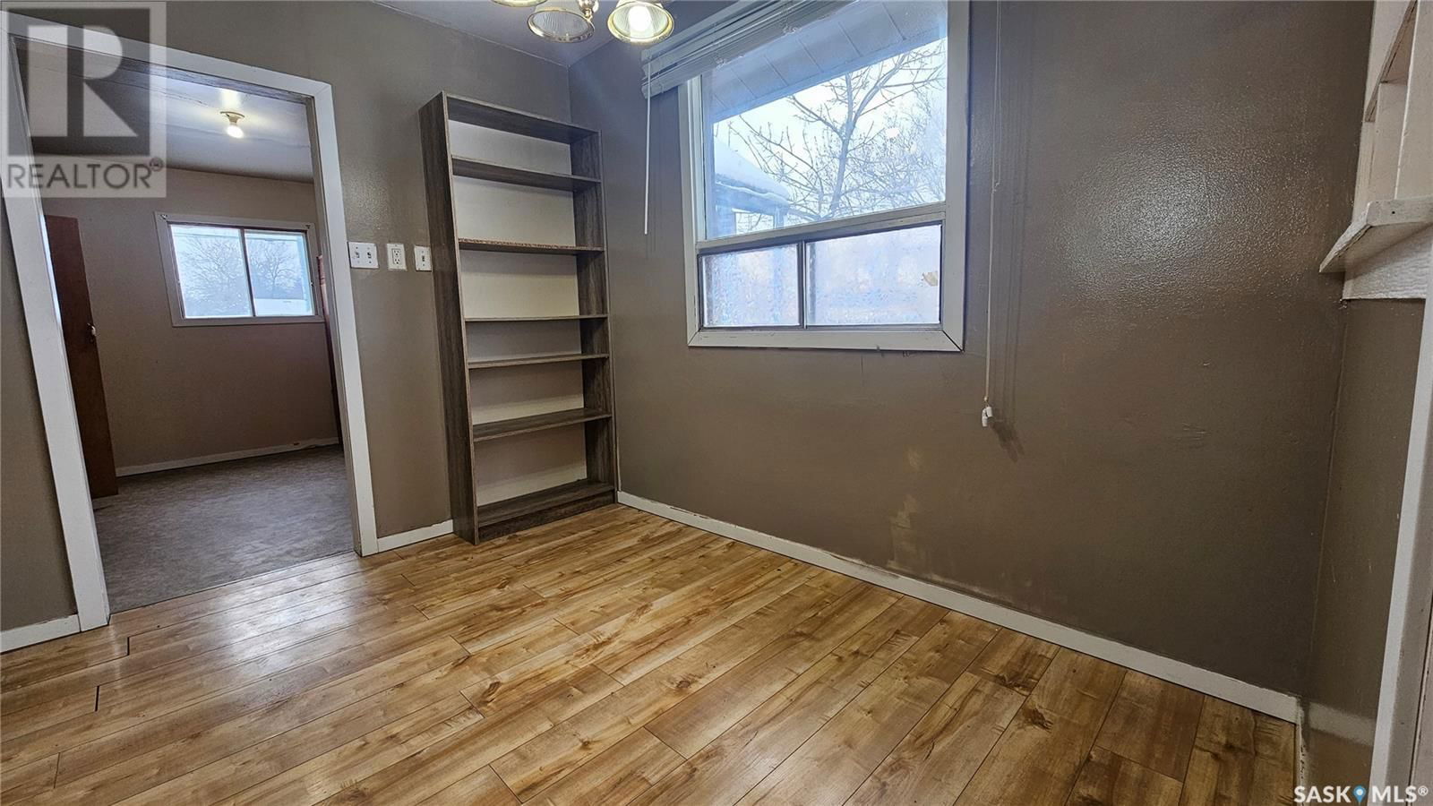 217 9TH AVENUE Image 10