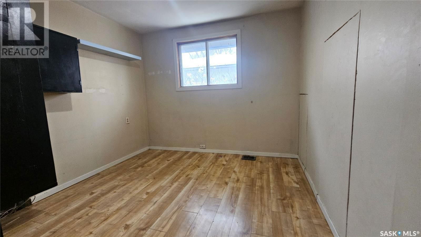 217 9TH AVENUE Image 14