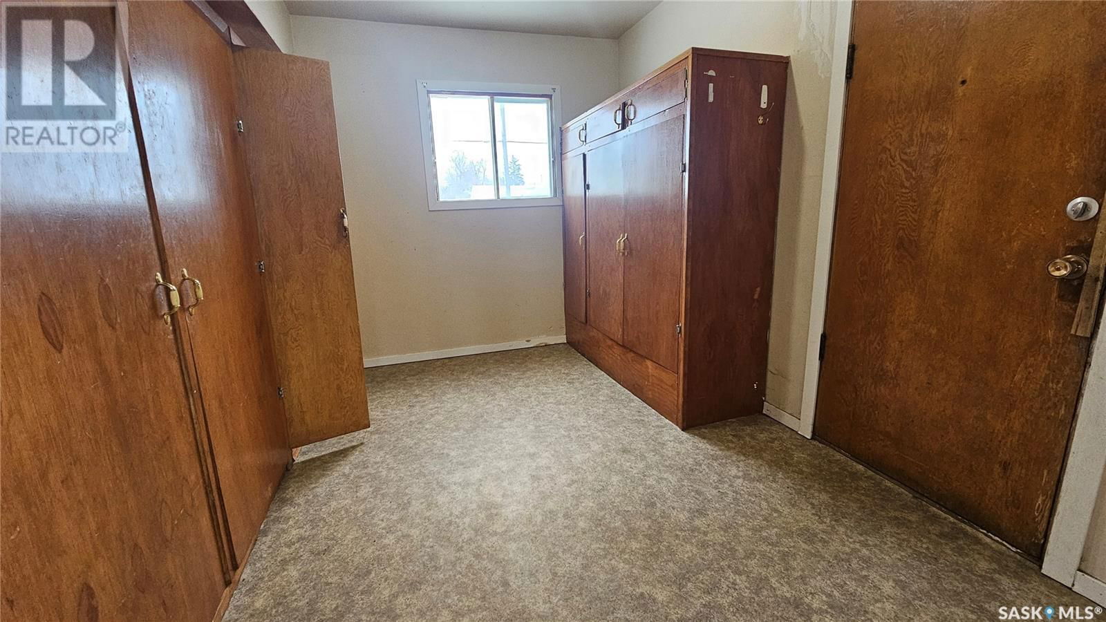 217 9TH AVENUE Image 20