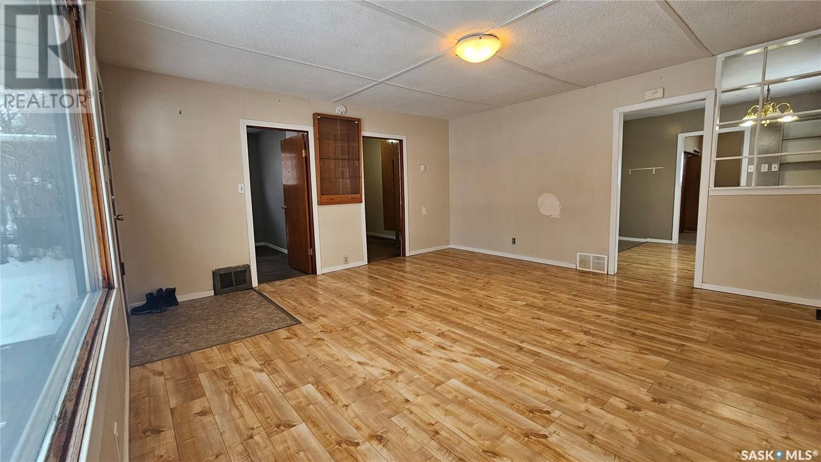 217 9TH AVENUE Image 3