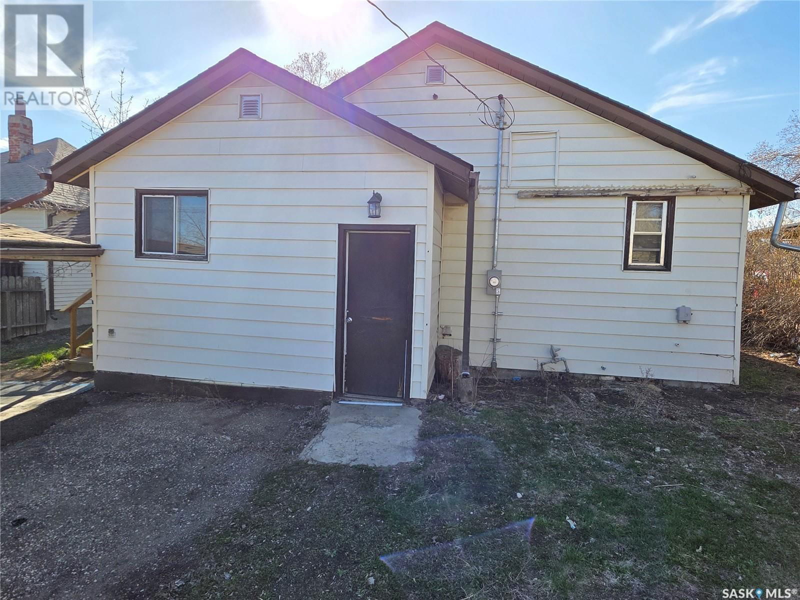 217 9TH AVENUE Image 33