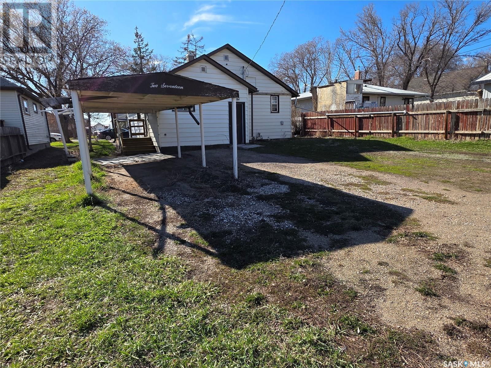 217 9TH AVENUE Image 35