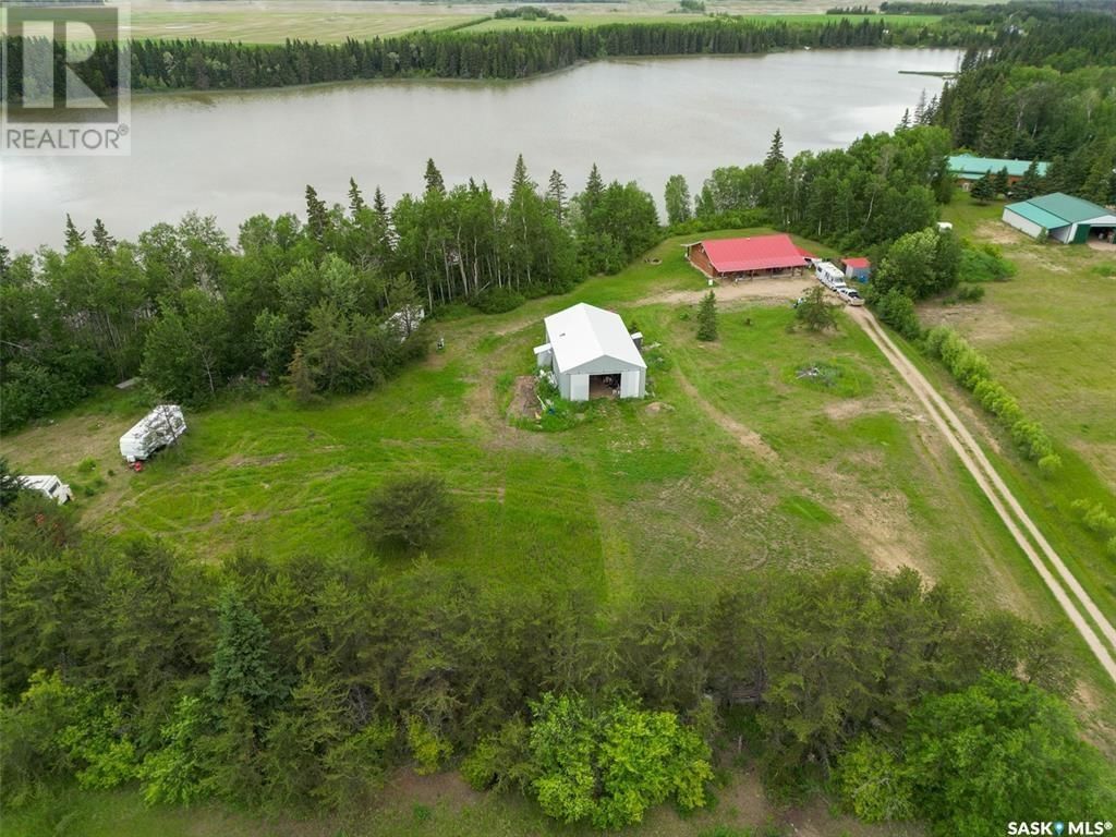 Hansen Acreage Image 21