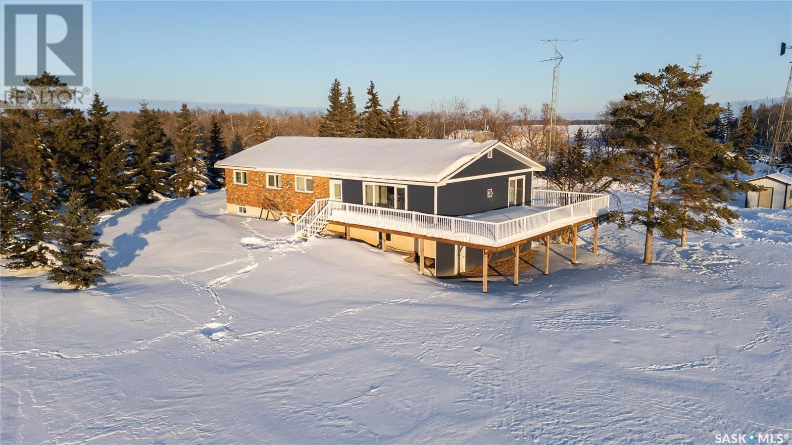 FRIESEN ACREAGE Image 11