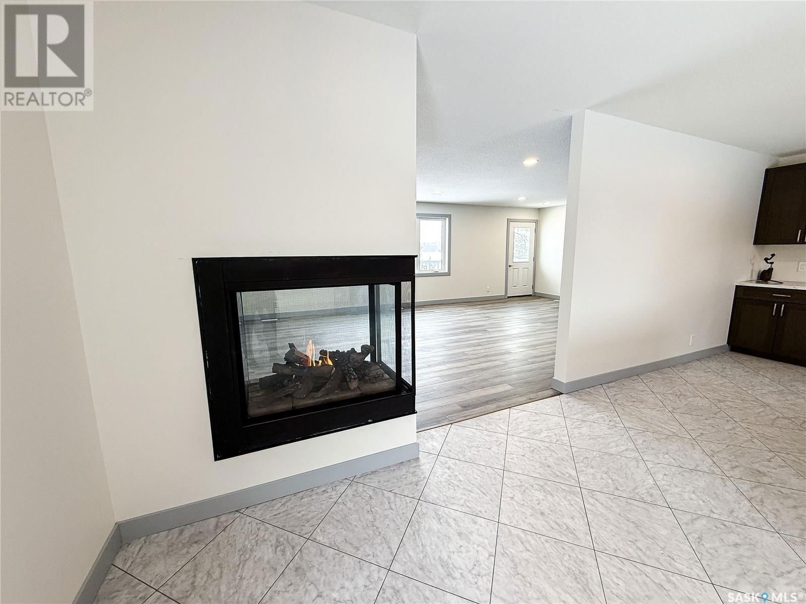 FRIESEN ACREAGE Image 22